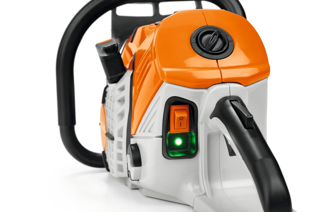 STIHL Children's Battery-Operated MS 500i Toy Chainsaw