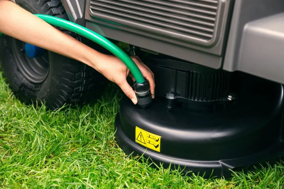 STIGA Battery Tractor Swift 372e