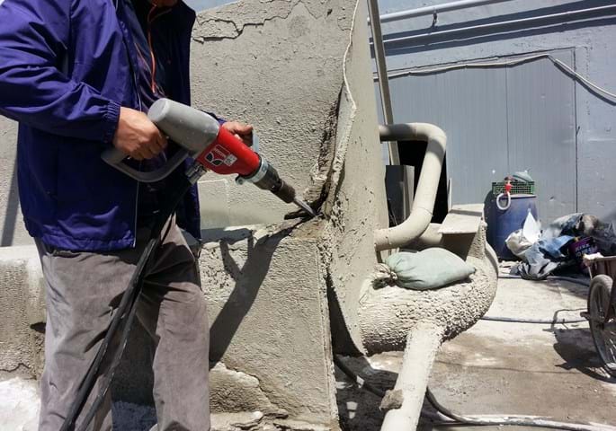HYCON HH10RV Handheld Hydraulic Breaker