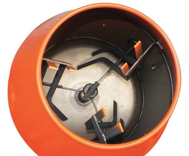 ALTRAD Belle AT350 Road Tow Mixer