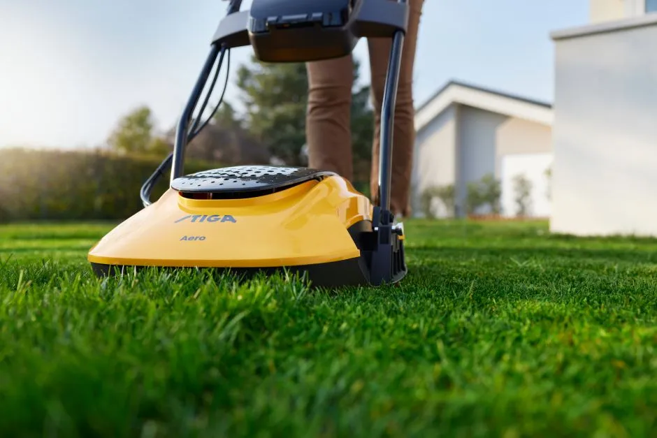 STIGA Cordless Lawn Mower Aero 132e Kit