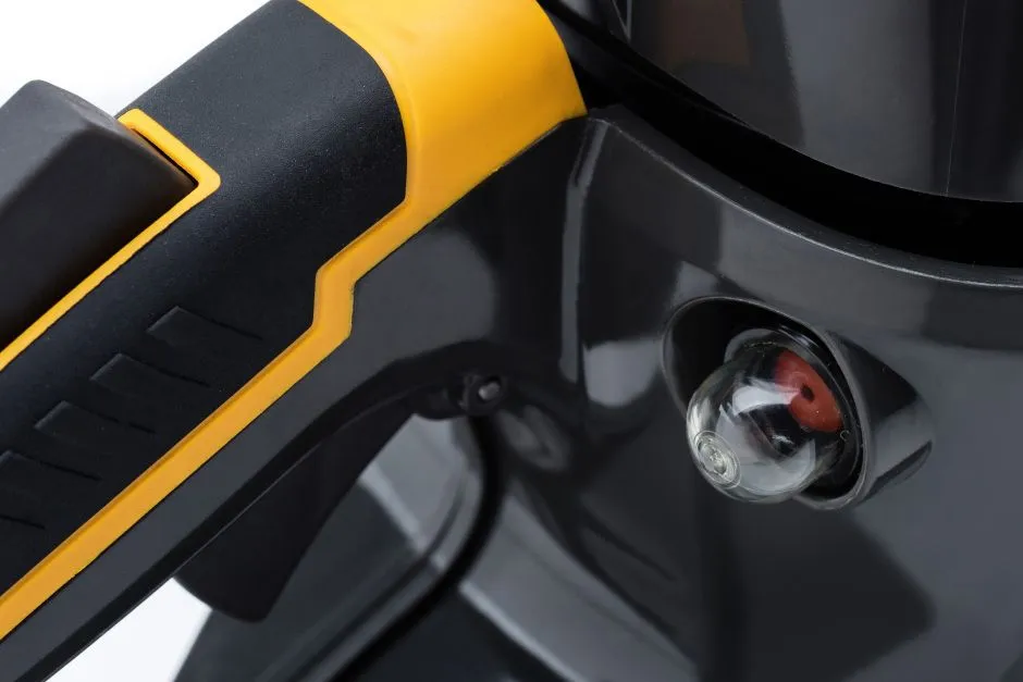 STIGA Petrol Chainsaw CS 750 (18)"