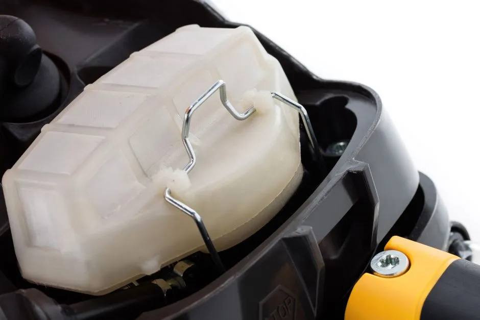 STIGA Petrol Chainsaw CS 750 (18)"