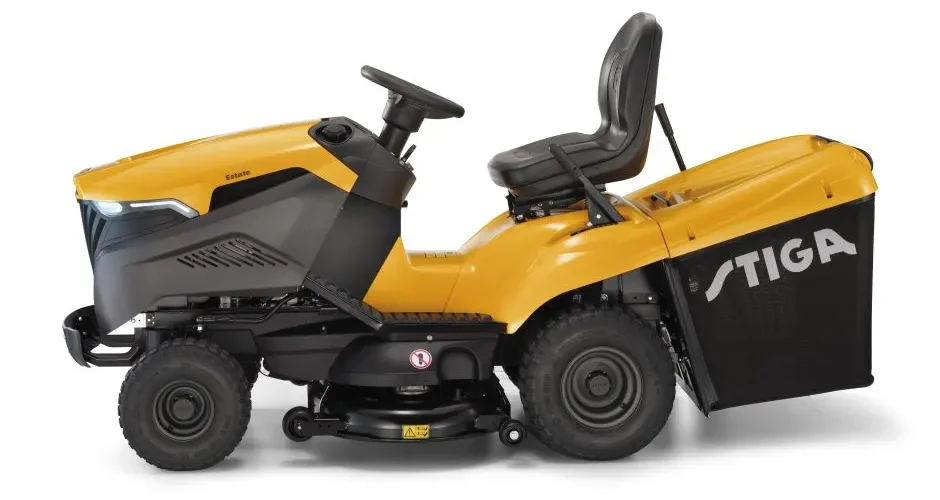 STIGA Petrol Garden Tractor Estate 7102 W