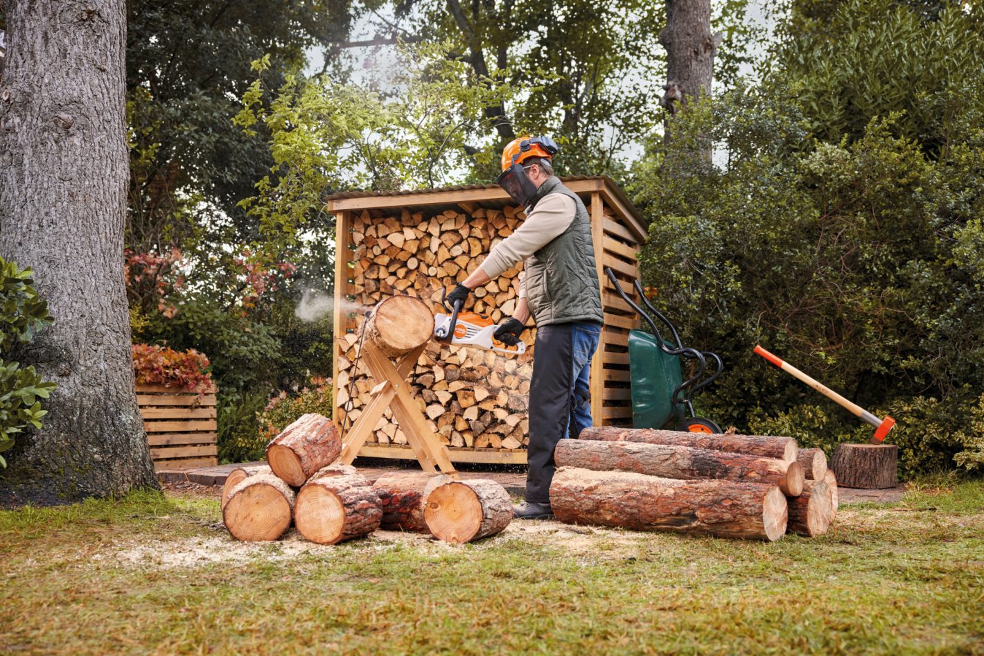 STIHL MSA 80 Cordless Chainsaw – AK System