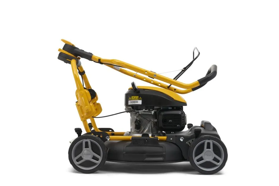 STIGA Petrol Lawn Mower Multiclip 547 D
