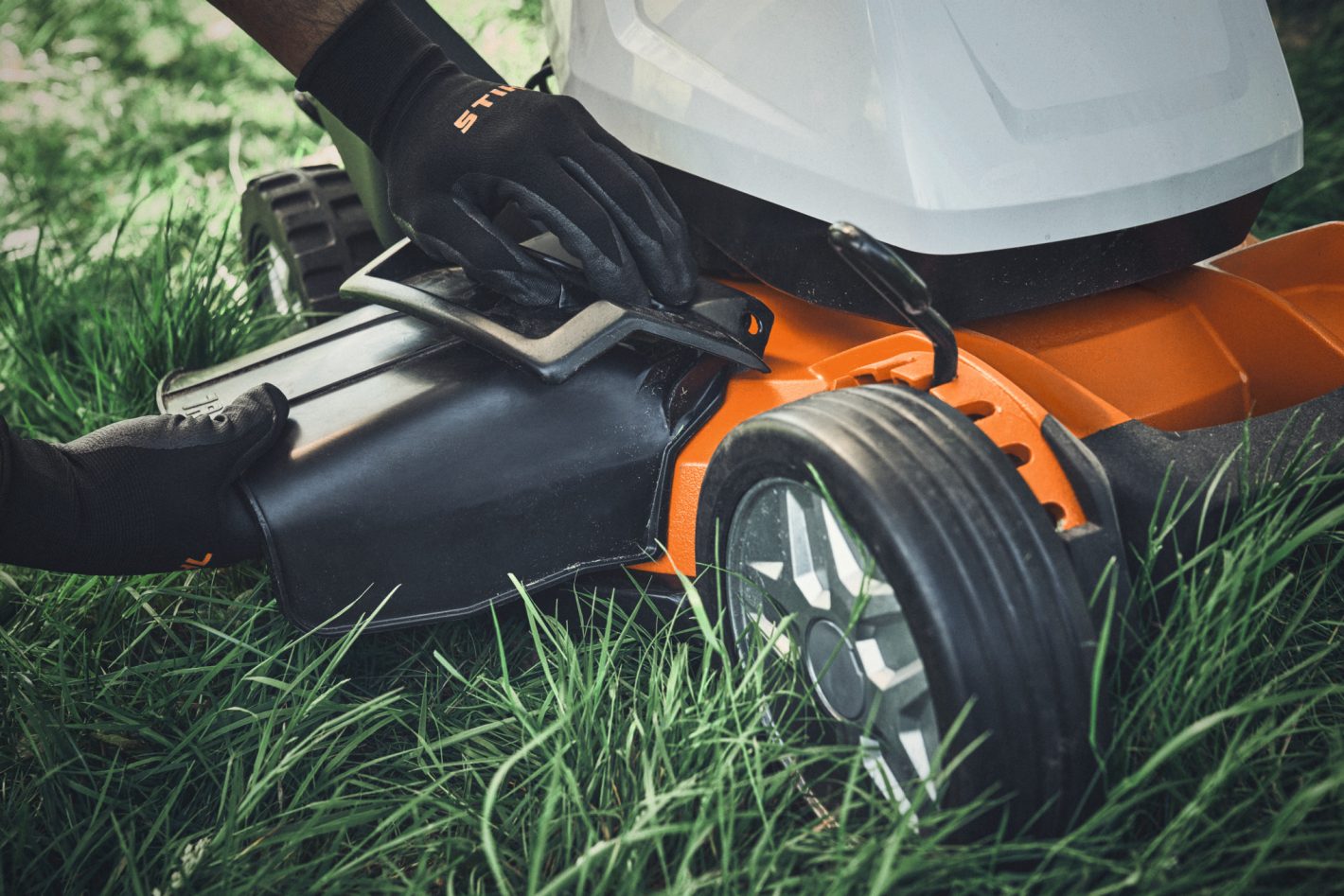 STIHL RMA 7 RV Cordless Mulching Lawn Mower – AP System (Tool Only)