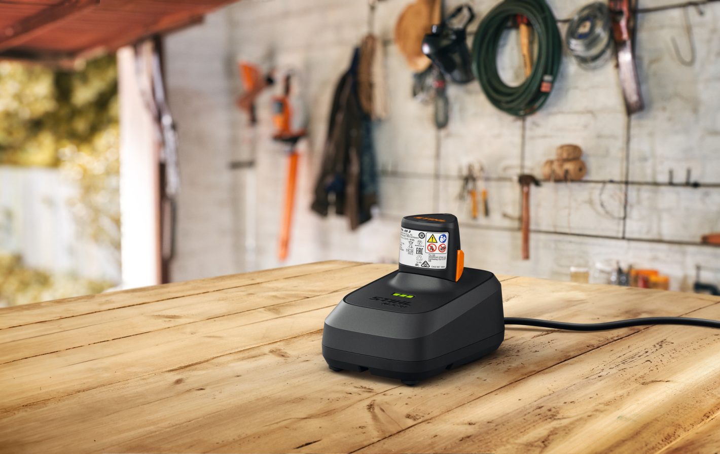 STIHL ALS 31 Charger for AS System Batteries