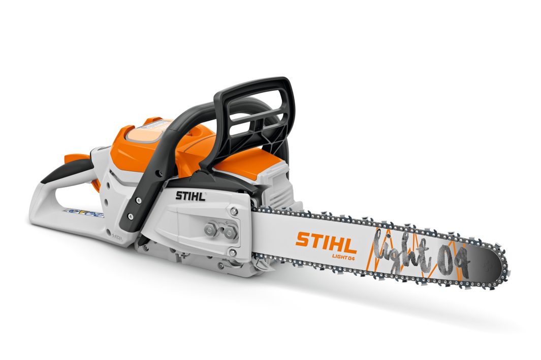 STIHL MSA 300 Cordless Chainsaw With 35 cm / 14" Bar Length