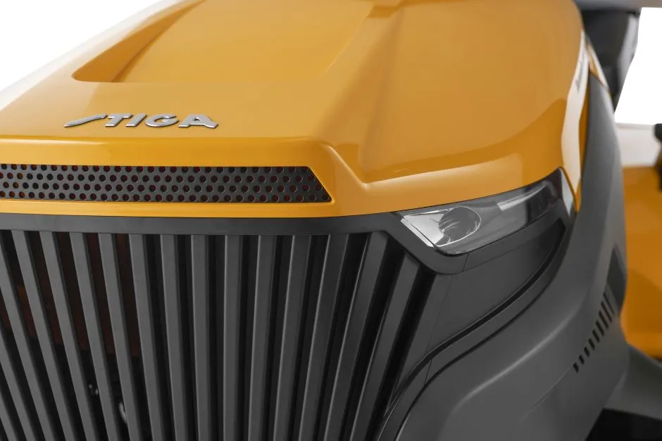 STIGA Petrol Garden Tractor Tornado 9121 W