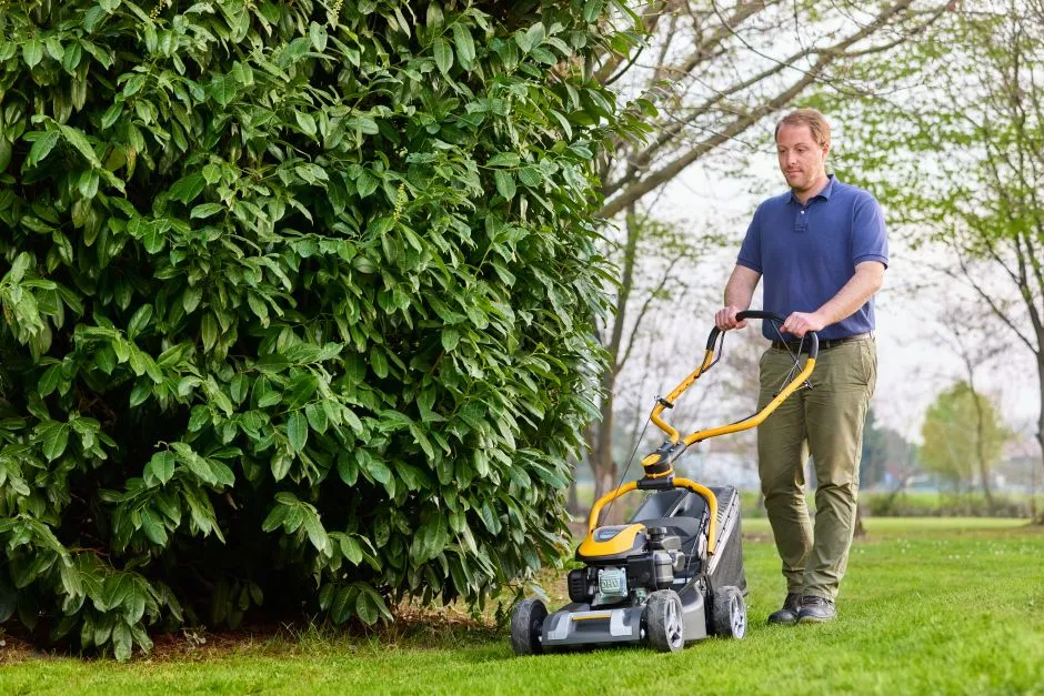 STIGA Petrol Lawn Mower Collector 548 S