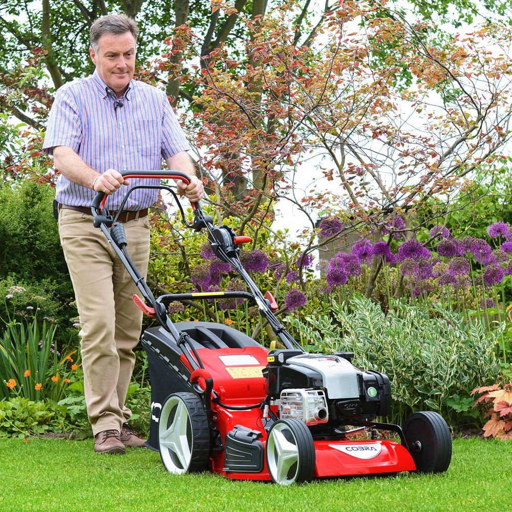 COBRA MX515SPBI 20" B&S InStart Petrol Powered Lawnmower