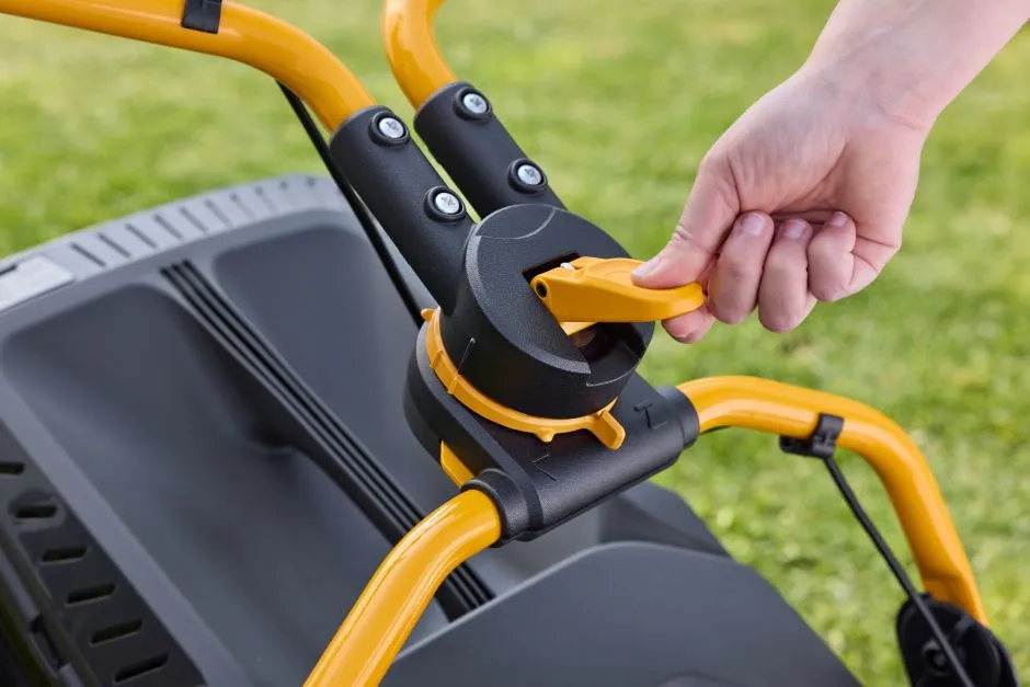 STIGA Petrol Lawn Mower Collector 548 S