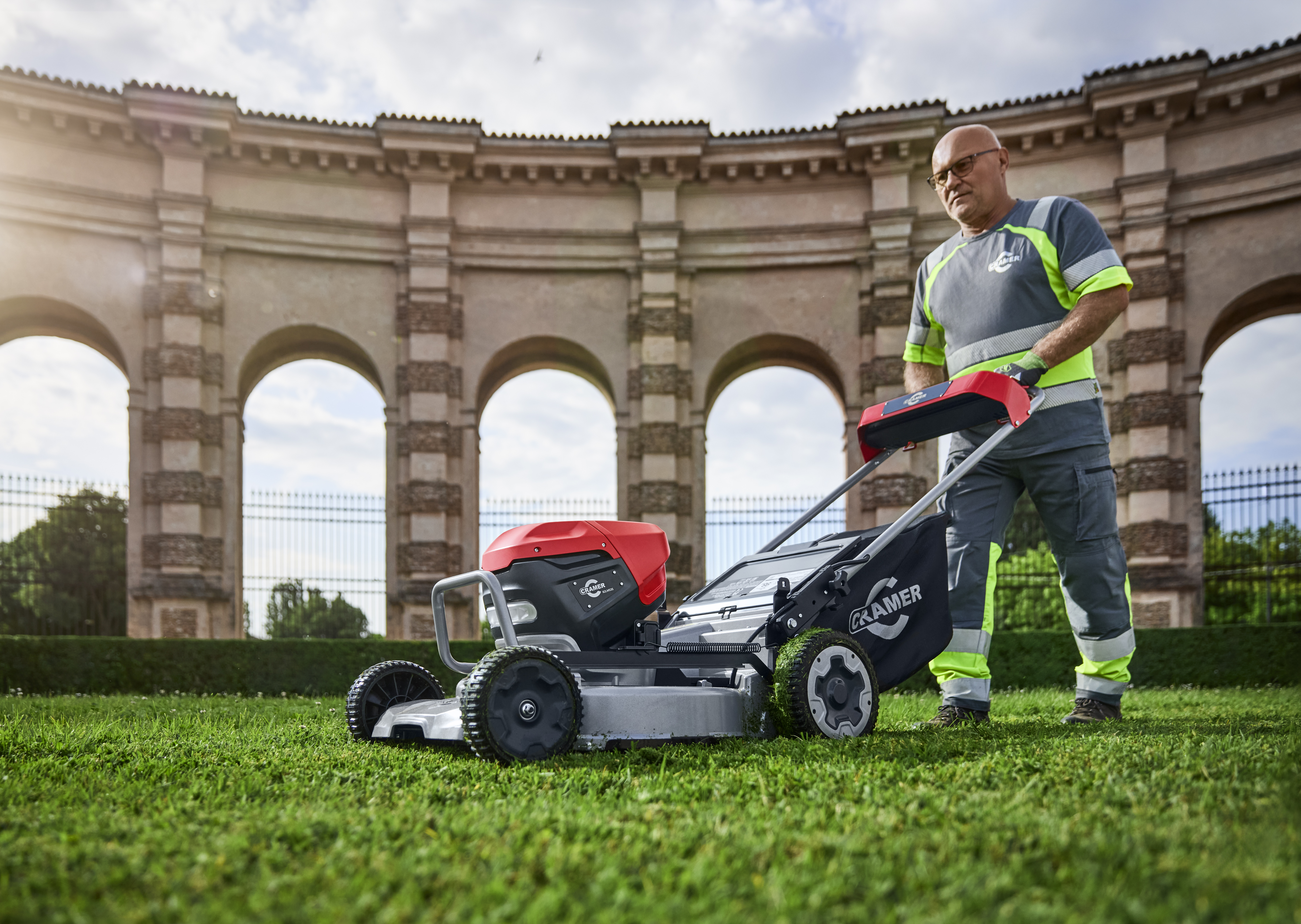 Cramer ATM53A Optimus Tools All Terrain Lawn Mower 53 cm