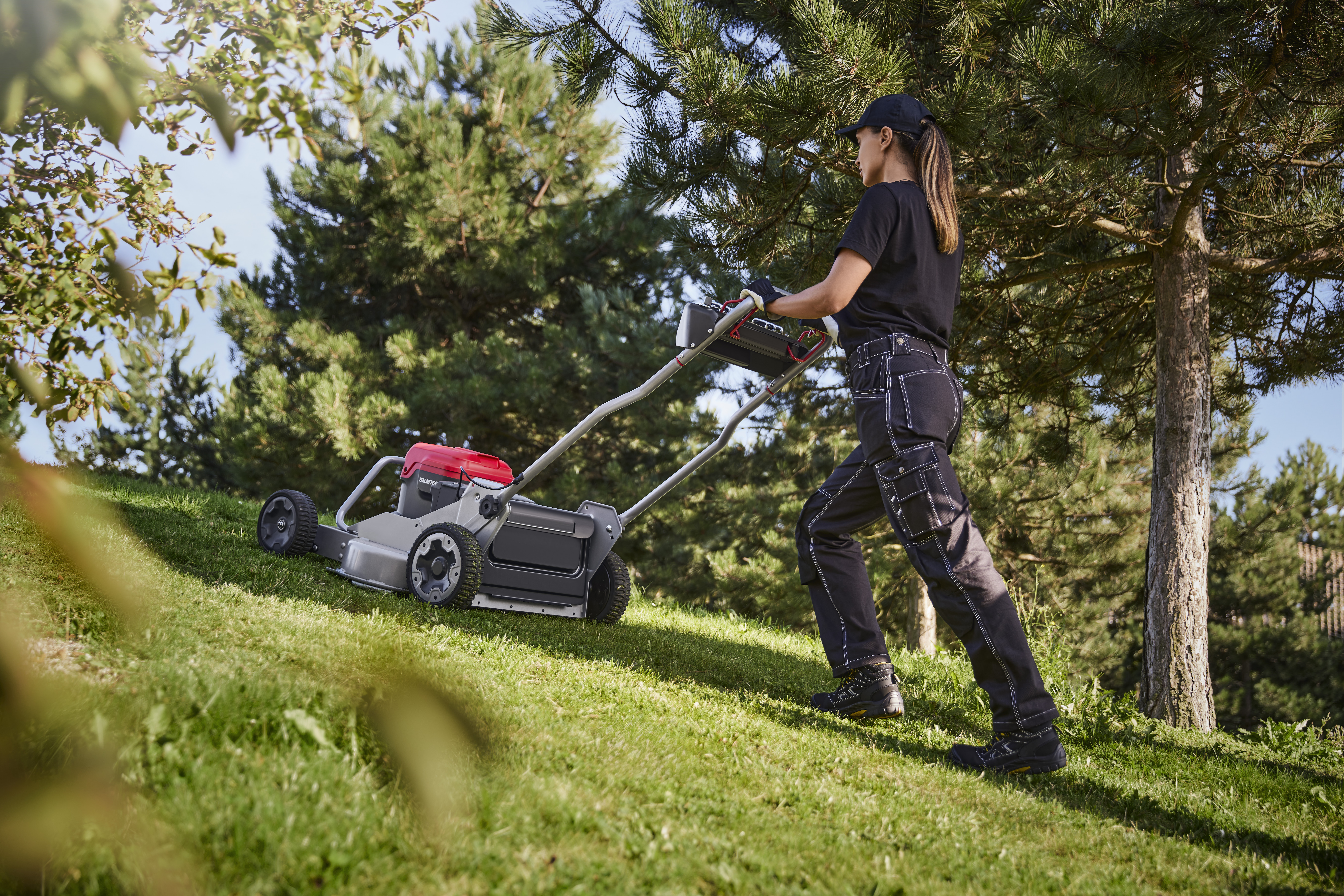 Cramer ATM76S Optimus All-Terrain Lawn Mower