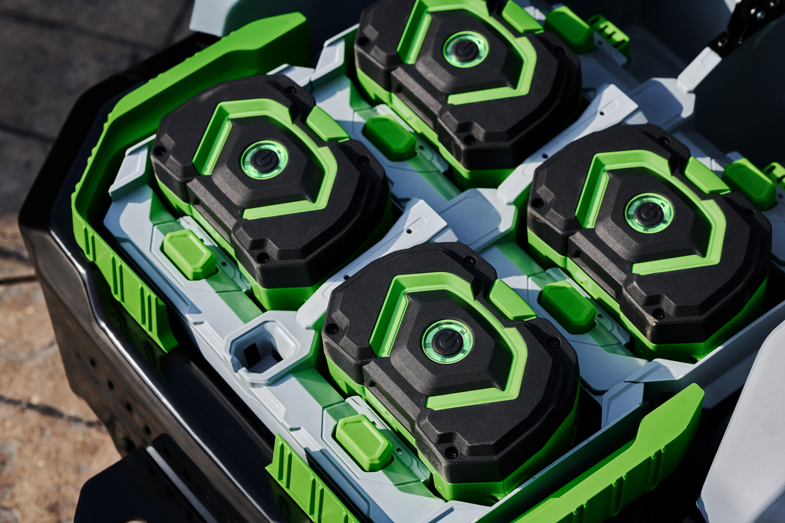 EGO ZT4201E-L - Z6 Zero Turn Ride on Lawn Mower