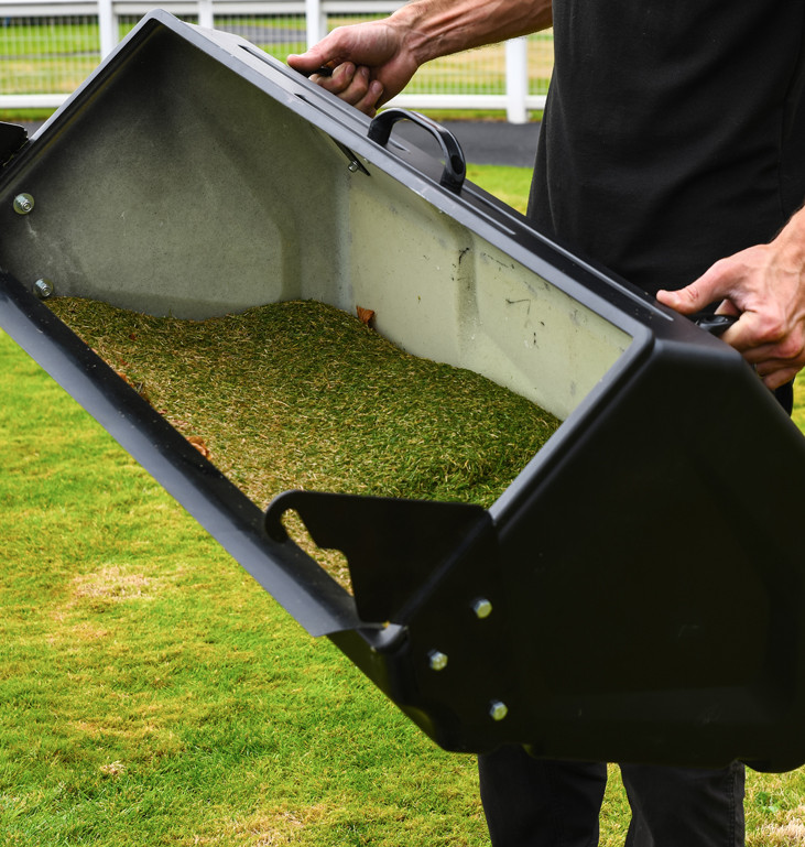 COBRA Fortis Stadium 34 Cylinder Lawnmower – Honda GX200 Petrol