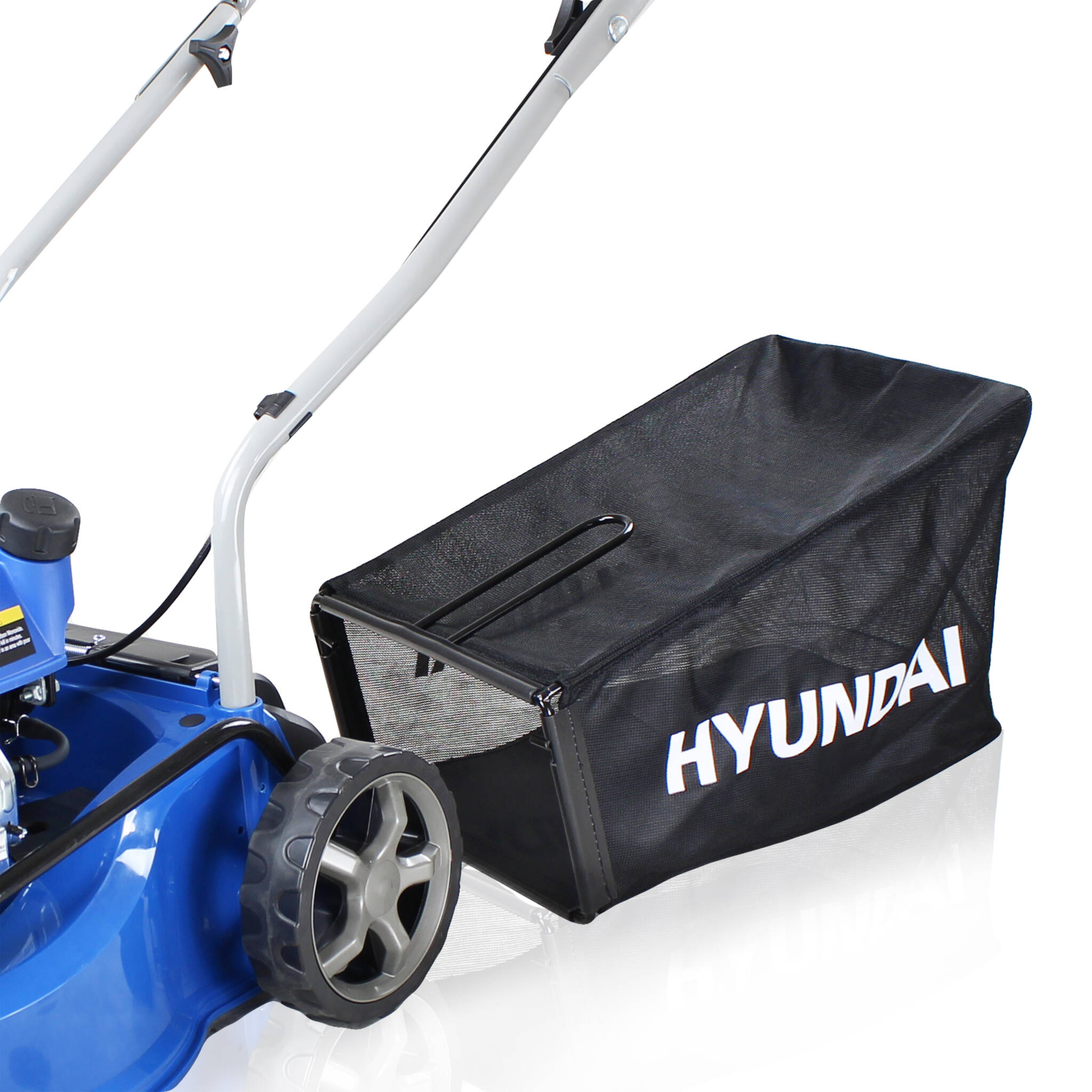 Hyundai HYM400P 16"/40cm 79cc Petrol Lawnmower