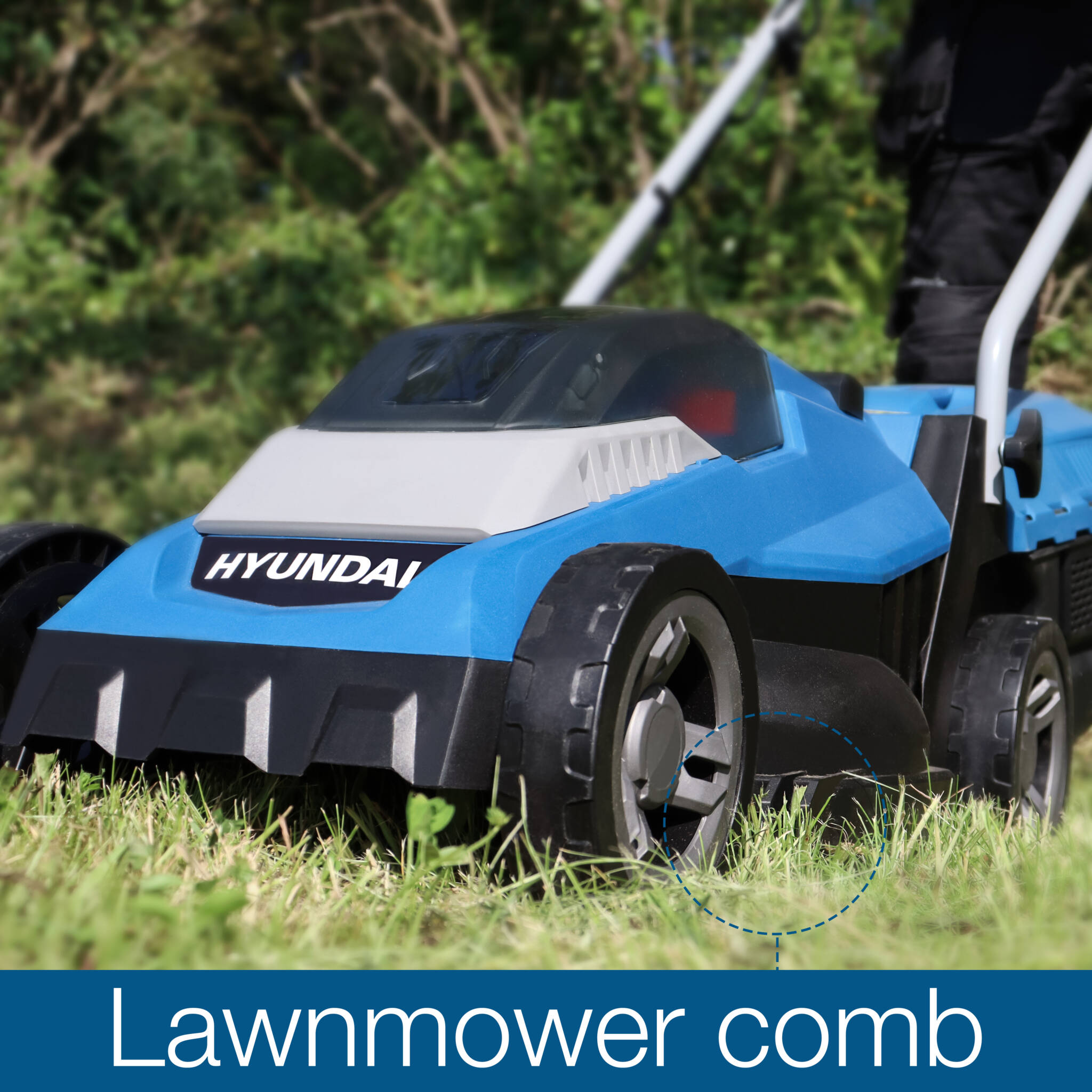 Hyundai HYM40LI330P 40V Lithium-Ion Cordless Battery Powered Roller Lawn Mower 33cm Cutting Width With Battery and Charger