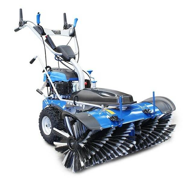 Hyundai Petrol Self Propelled Yard Sweeper Power Brush 100cm HYSW1000