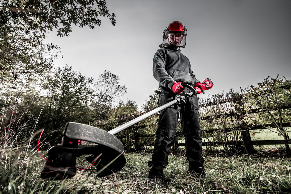 Milwaukee M18™ Brushless Line Trimmer - Unit Only