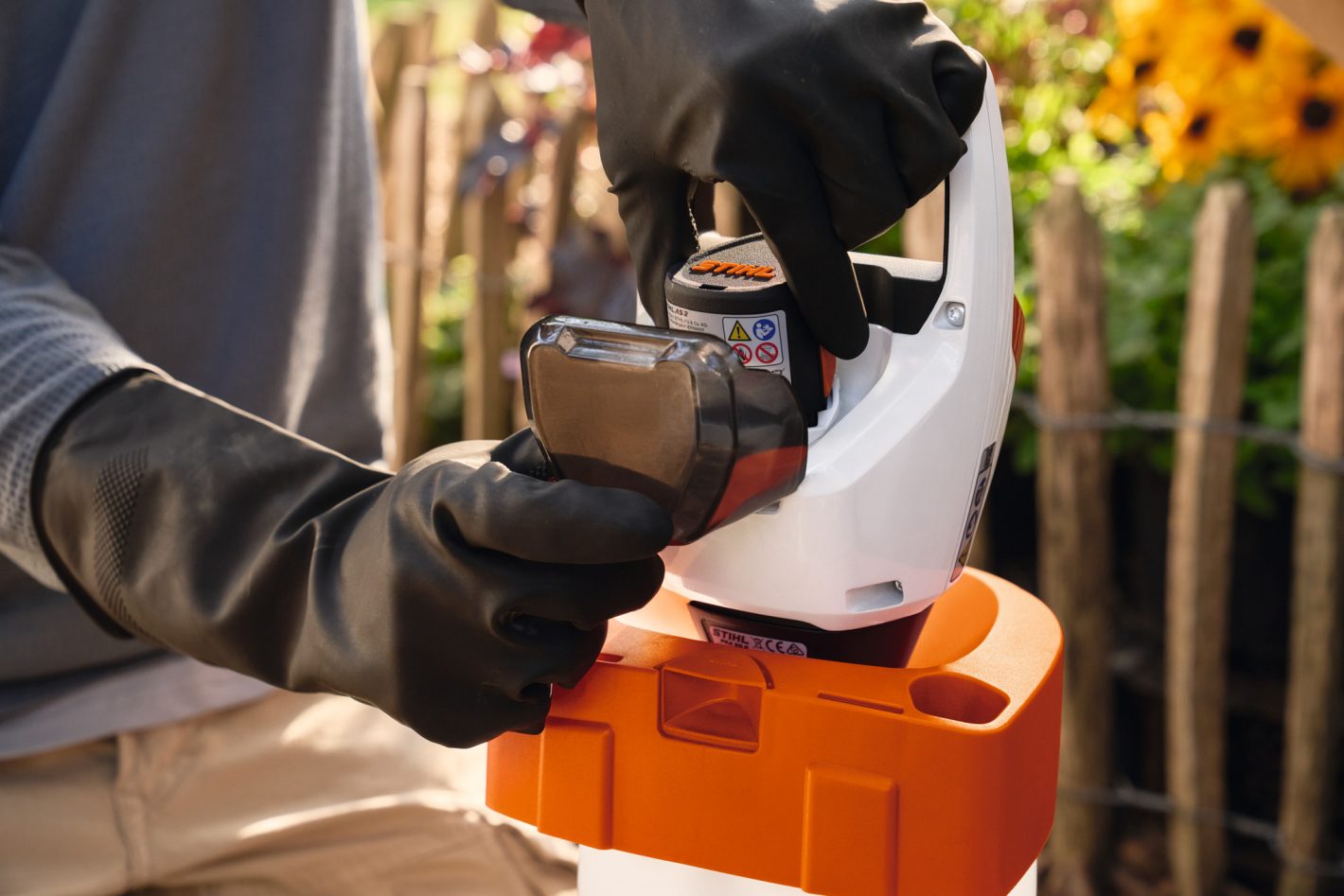 STIHL PKA 30 Cordless Pump Head Tool Only