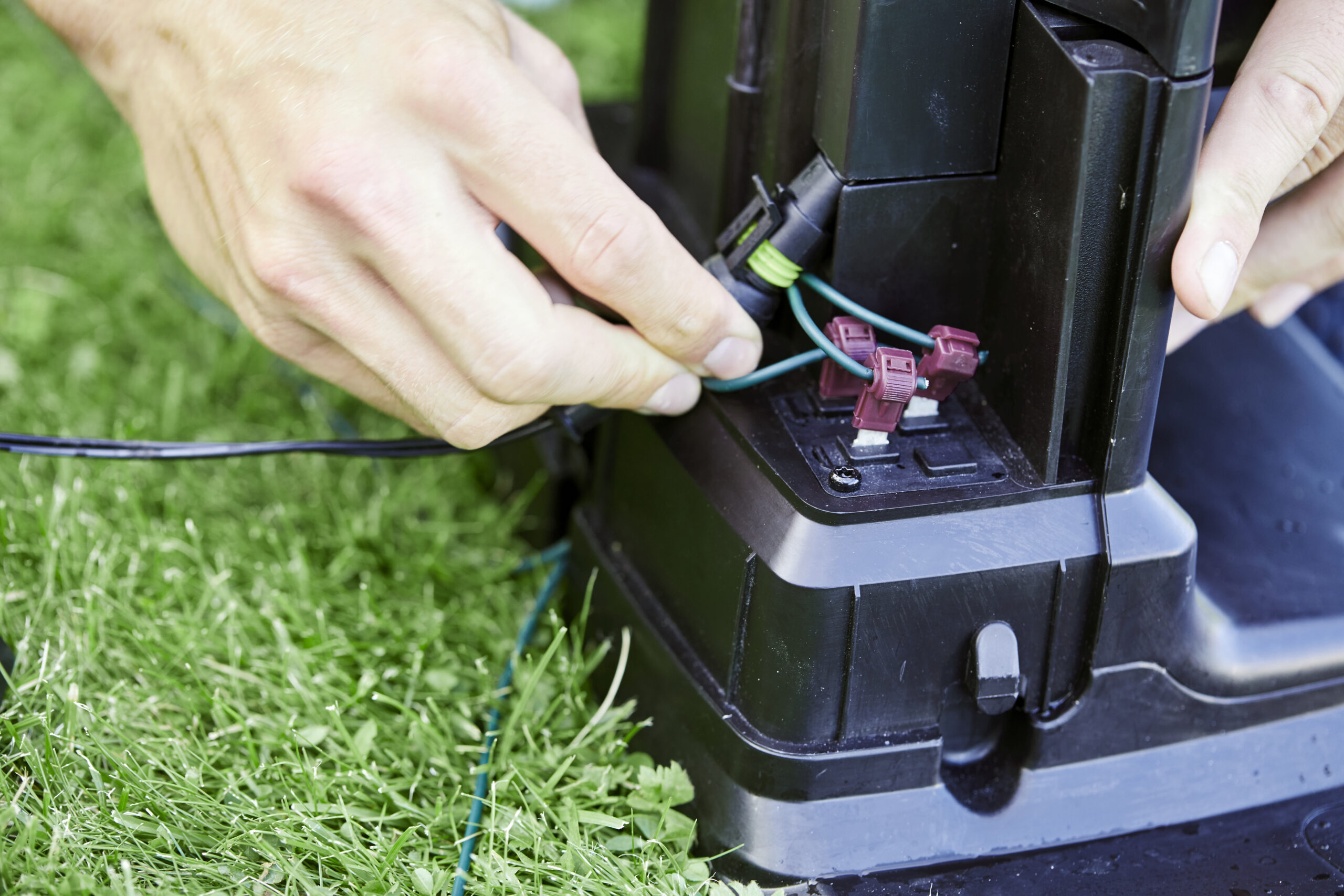 Cramer RM2000 Boundary-Wired Robotic Mower