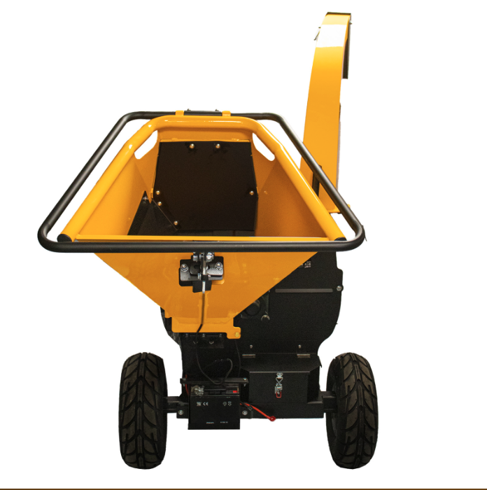 JCB 120mm / 4.72” Heavy-duty Petrol Wood Chipper 457cc, 15hp 4-Stroke, Electric Start | JCB-CH150120PE