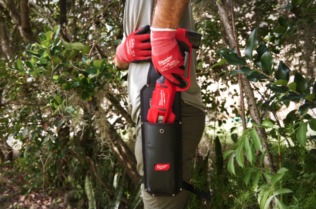 Milwaukee M12 Brushless Pruning Shears