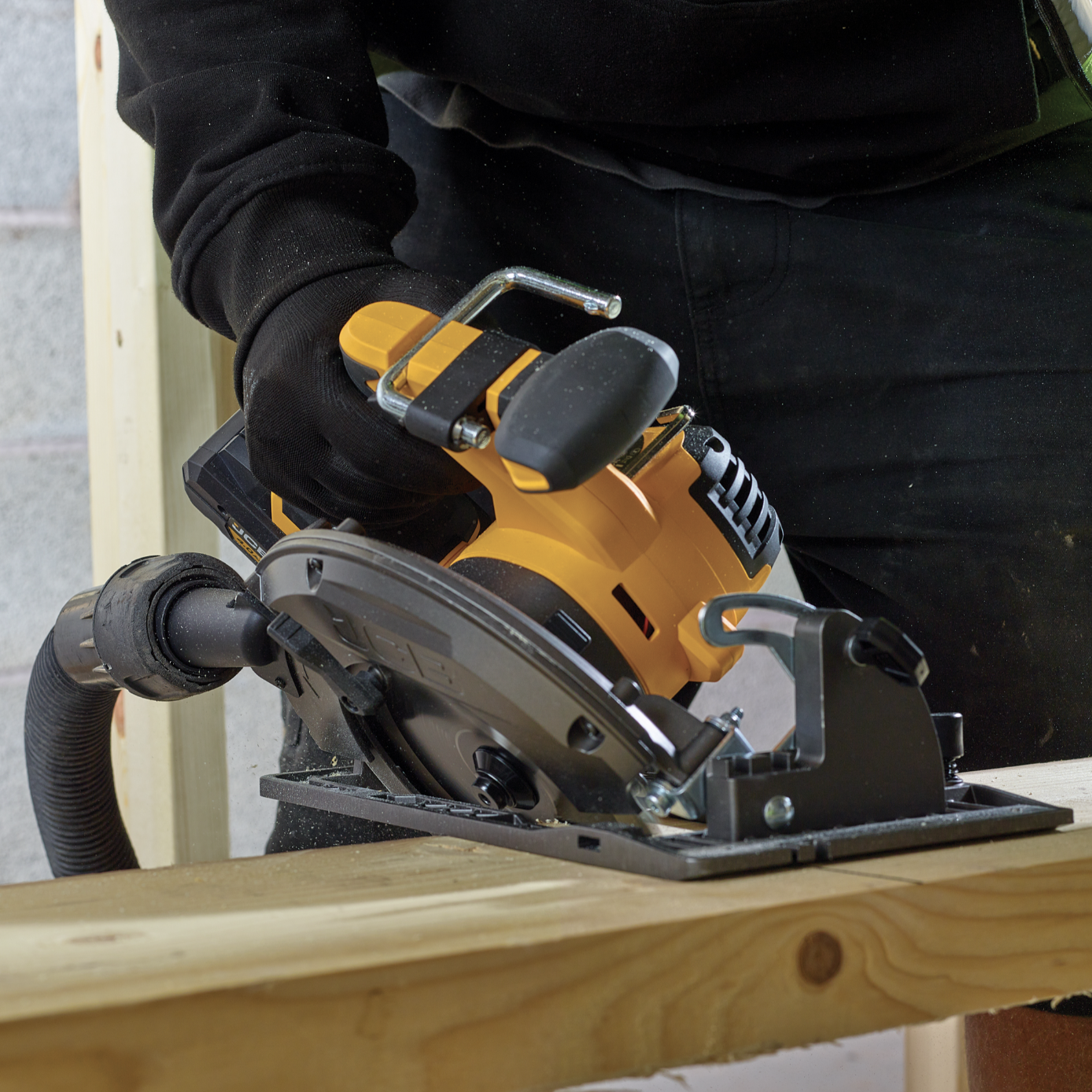 JCB Pro 18V Circular Saw 185mm, 60mm Cut Depth, Aluminium Base, Includes 2 Blades (Bare Tool)