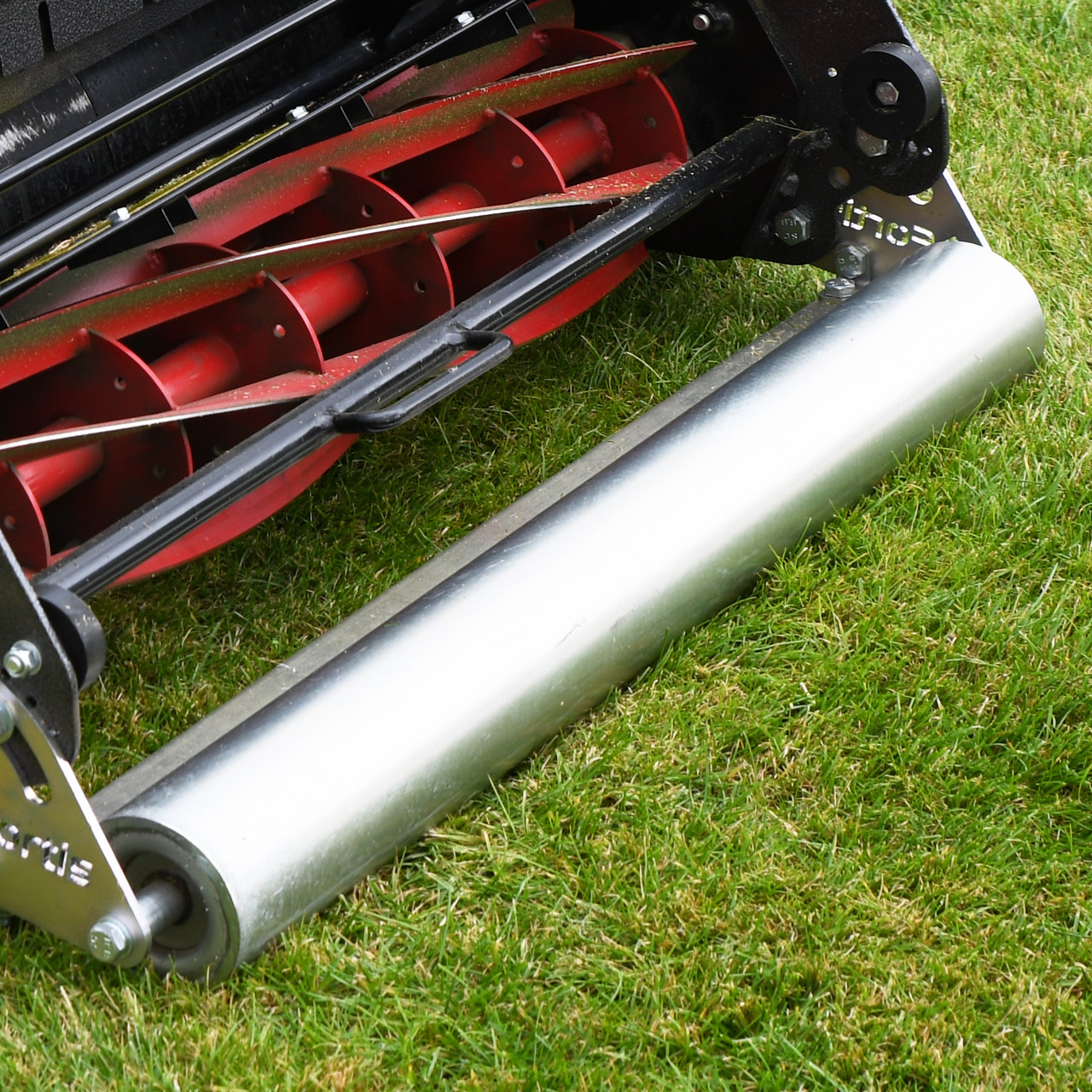 COBRA Fortis Stadium 34 Cylinder Lawnmower – Honda GX200 Petrol