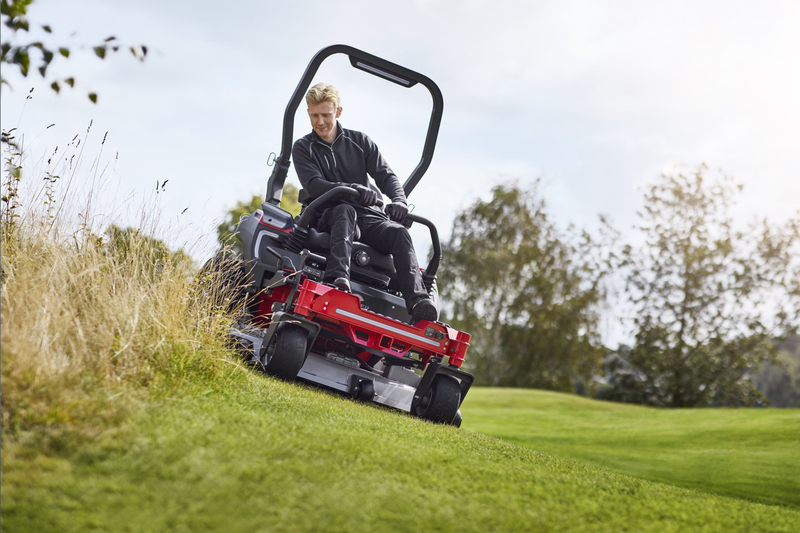 Cramer ZTC132R Optimus Tools Zero Turn Ride-On 132 cm 24 kWh