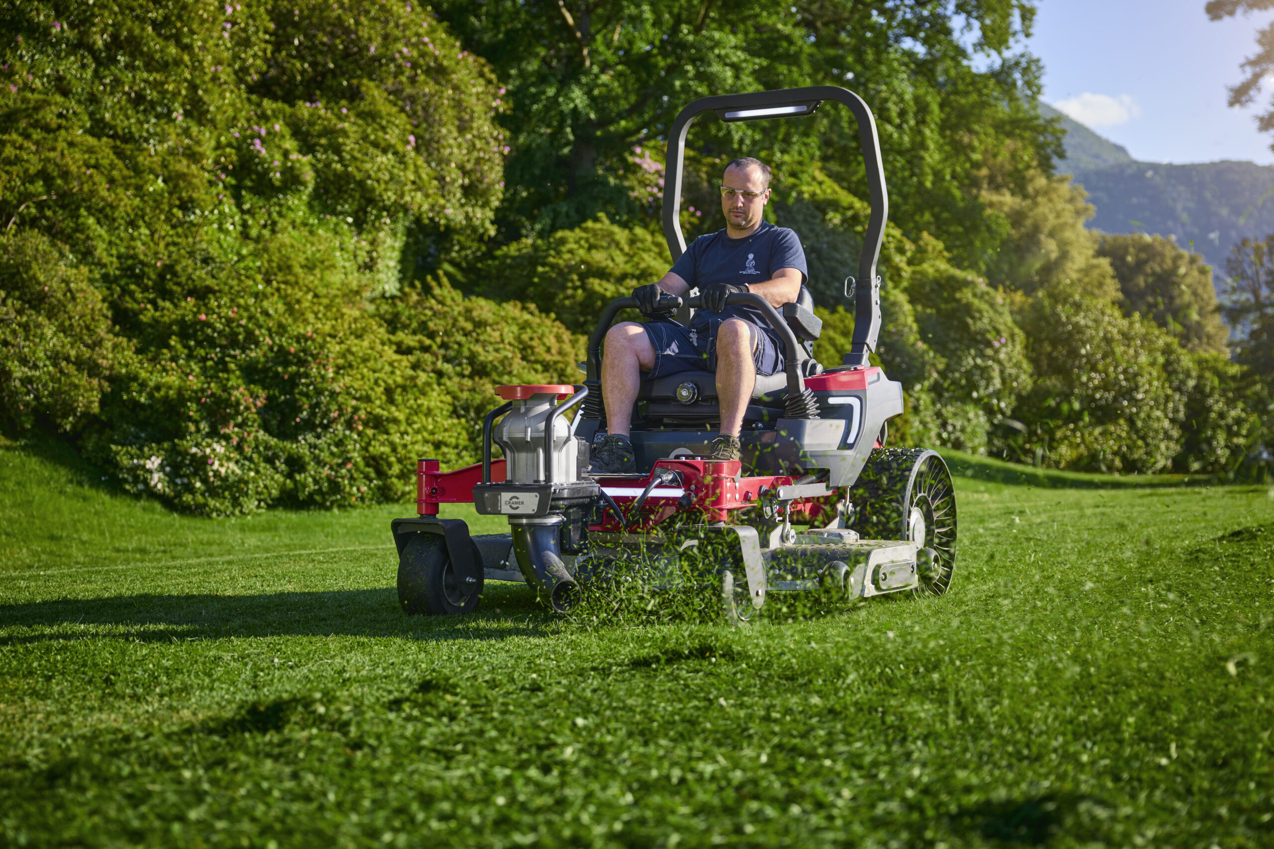 Cramer ZTC152R Optimus Tools Zero Turn Ride-On 152 cm 24 kWh
