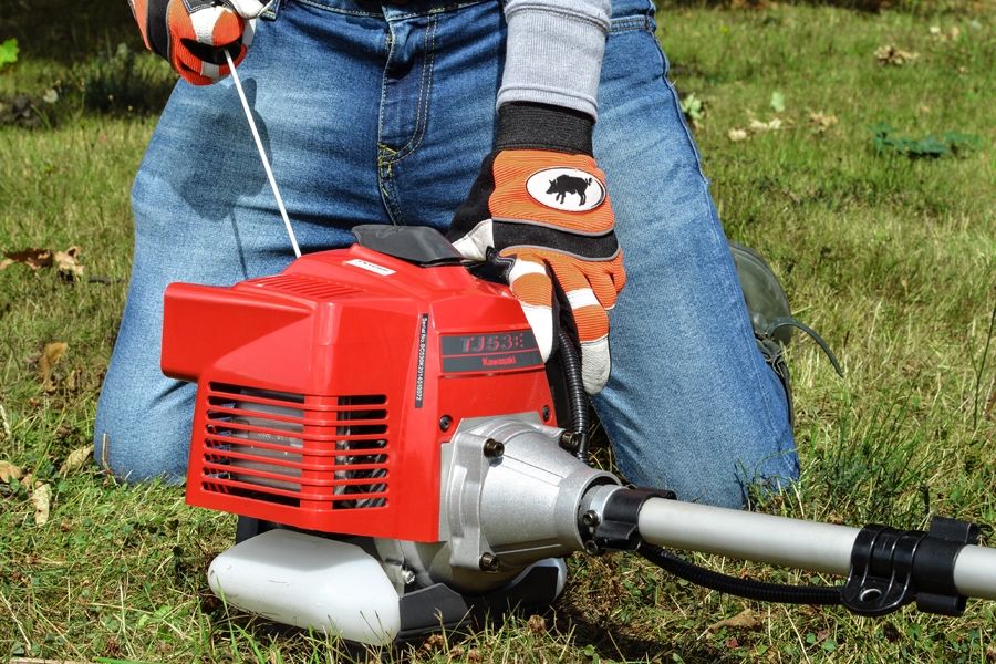 COBRA BC450K Petrol Brush Cutter