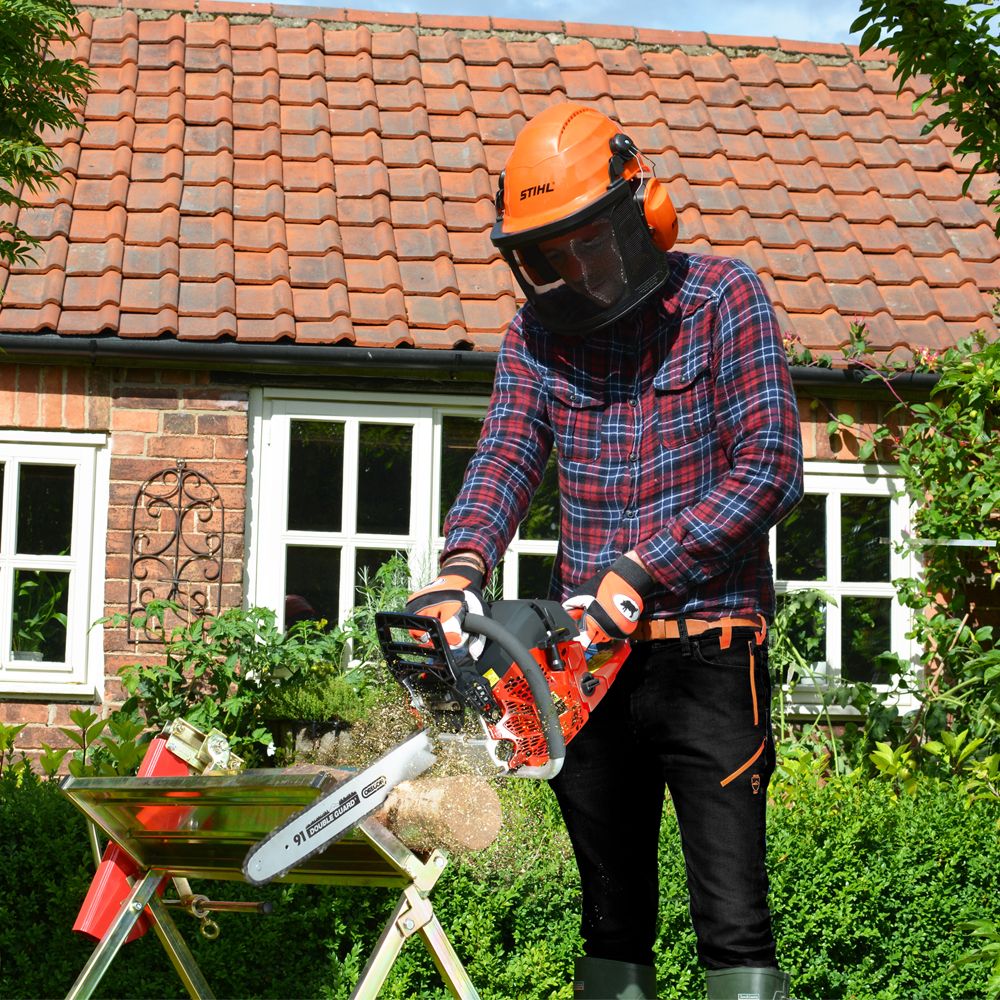 COBRA CS520-18 Petrol Chainsaw 52cc/18"