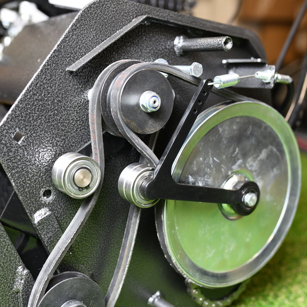 COBRA Fortis17B 17" Cobra Fortis Petrol Cylinder Lawnmower