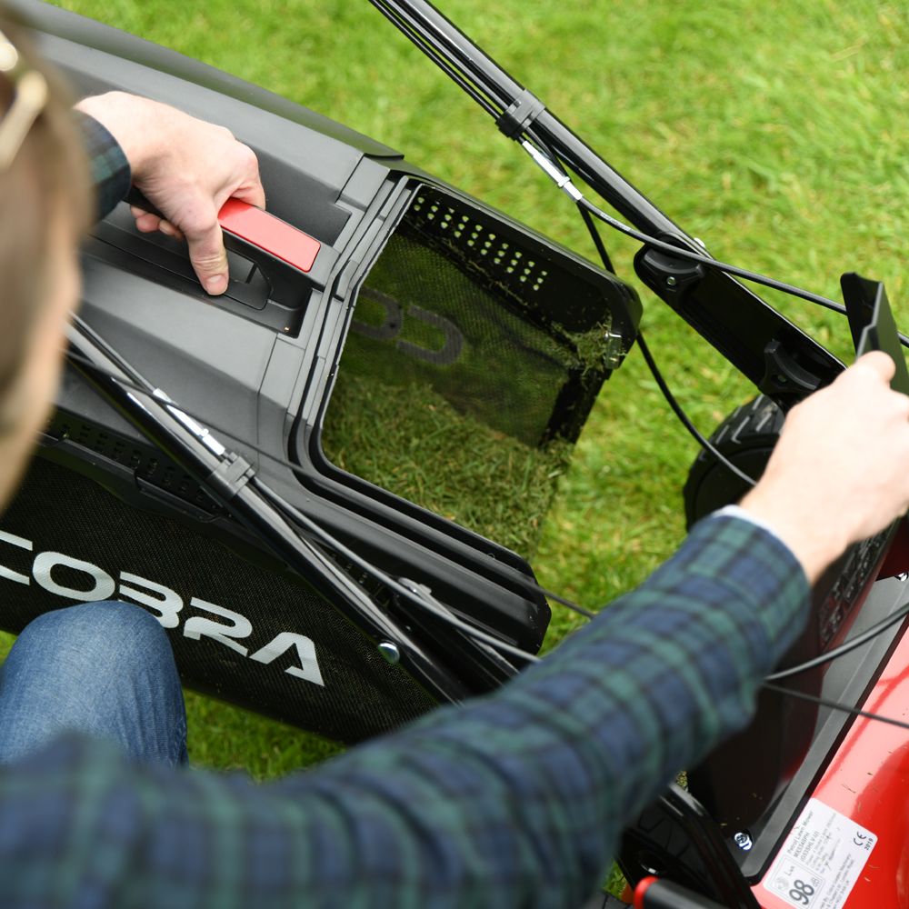 COBRA MX534SPH 21" Petrol Powered Lawnmower