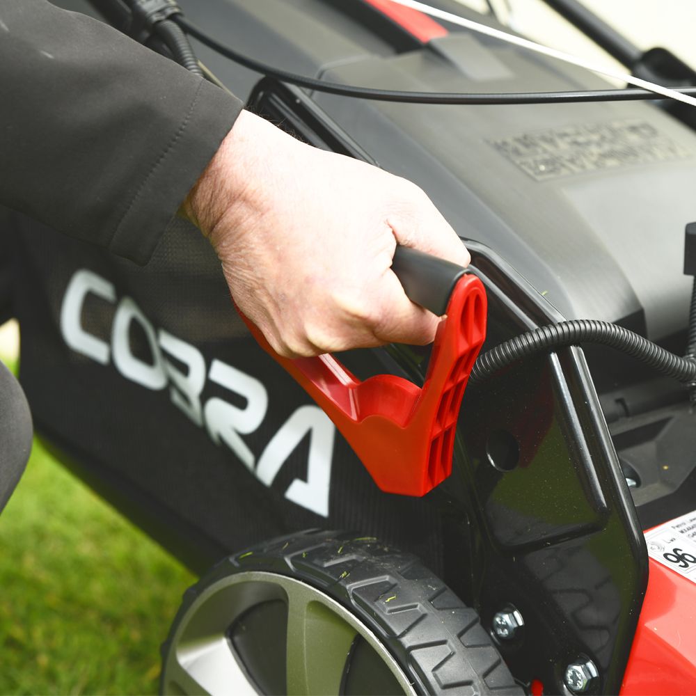COBRA MX534SPH 21" Petrol Powered Lawnmower