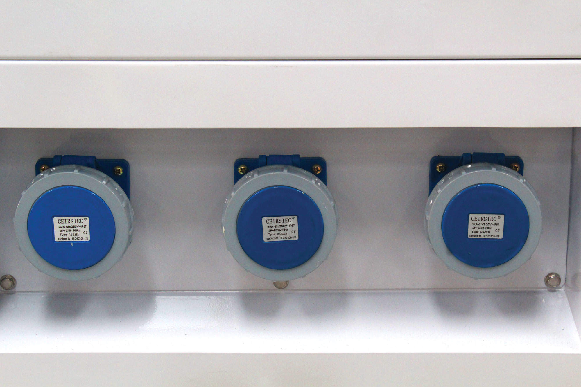 Hyundai 18kW/22kVA Three Phase Diesel Generator | DHY22KSE