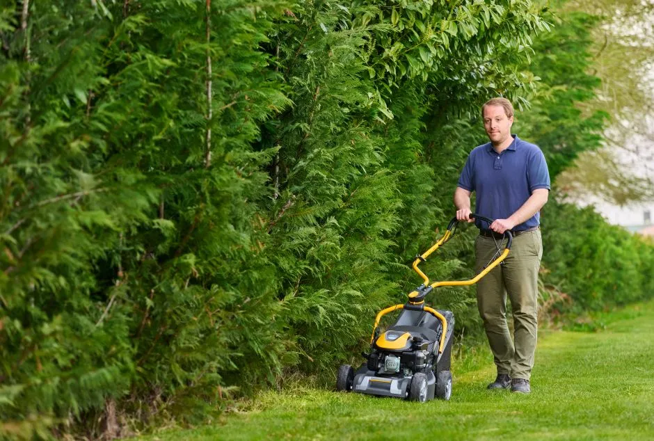 STIGA Petrol Lawn Mower Collector 548 S