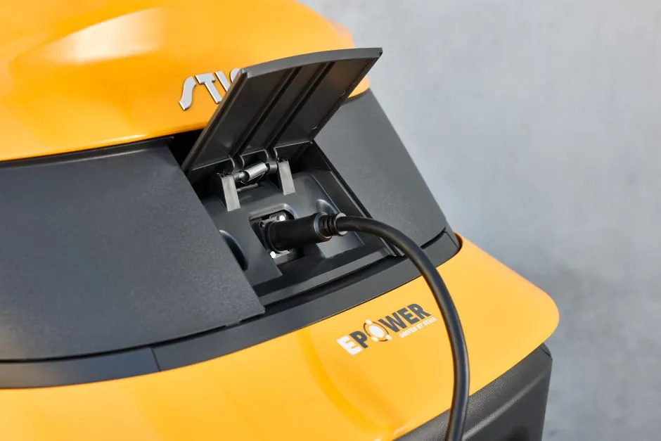 STIGA Battery Axial Mower Gyro 700e