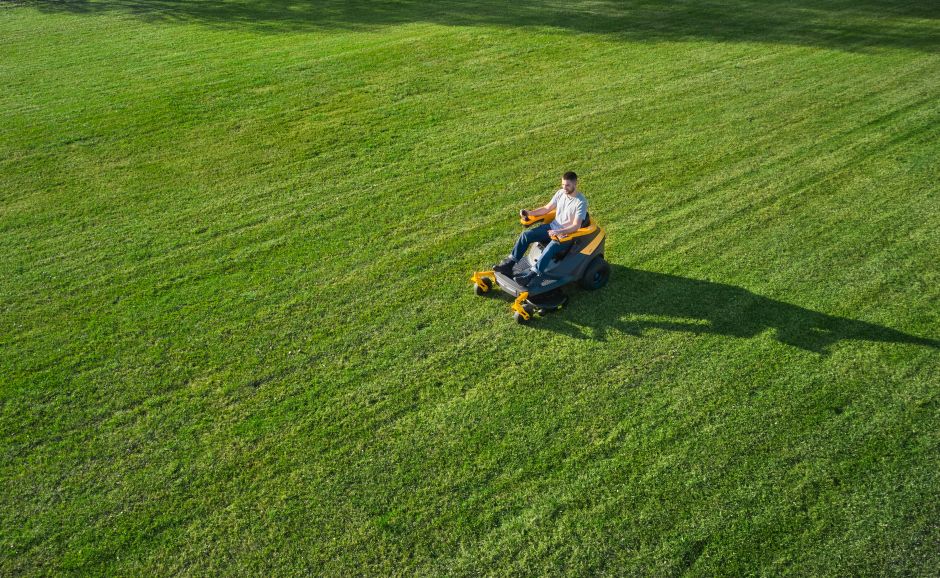 STIGA Battery Axial Mower Gyro 700e