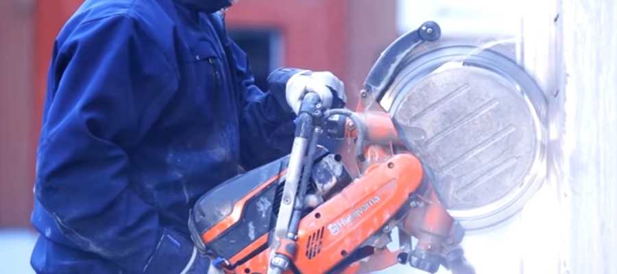 Husqvarna Ring Saw cutting concrete