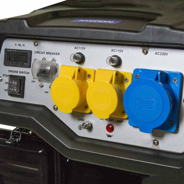 Hyundai 5.5kW / 6.8kVa* Recoil and Electric Start Site Petrol Generator | HY7000LEK-2