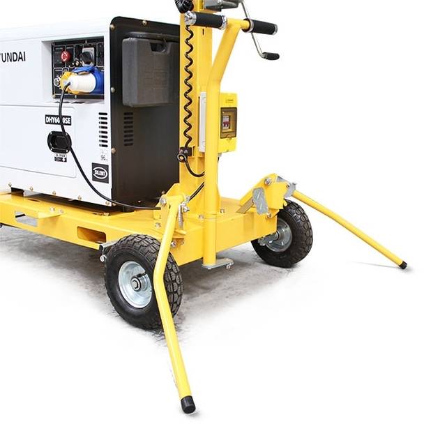 Hyundai 5.2kW Diesel Generator w/ 600w LED Mobile Lighting Tower LT600+DHY6000SE
