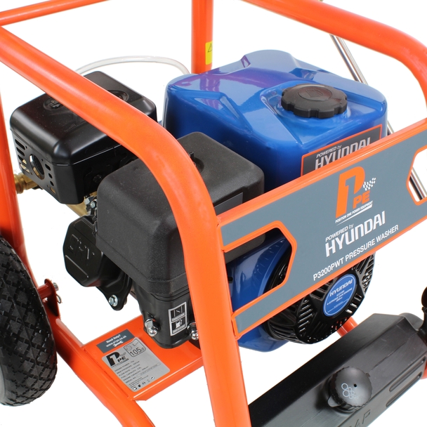 Hyundai P3200PWT P1 3200psi / 214 bar Petrol Pressure Washer with AR Triplex pump