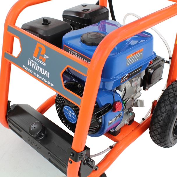 Hyundai P3200PWT P1 3200psi / 214 bar Petrol Pressure Washer with AR Triplex pump